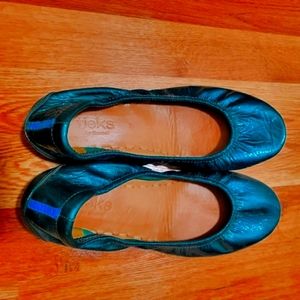 TIEKS - emerald
